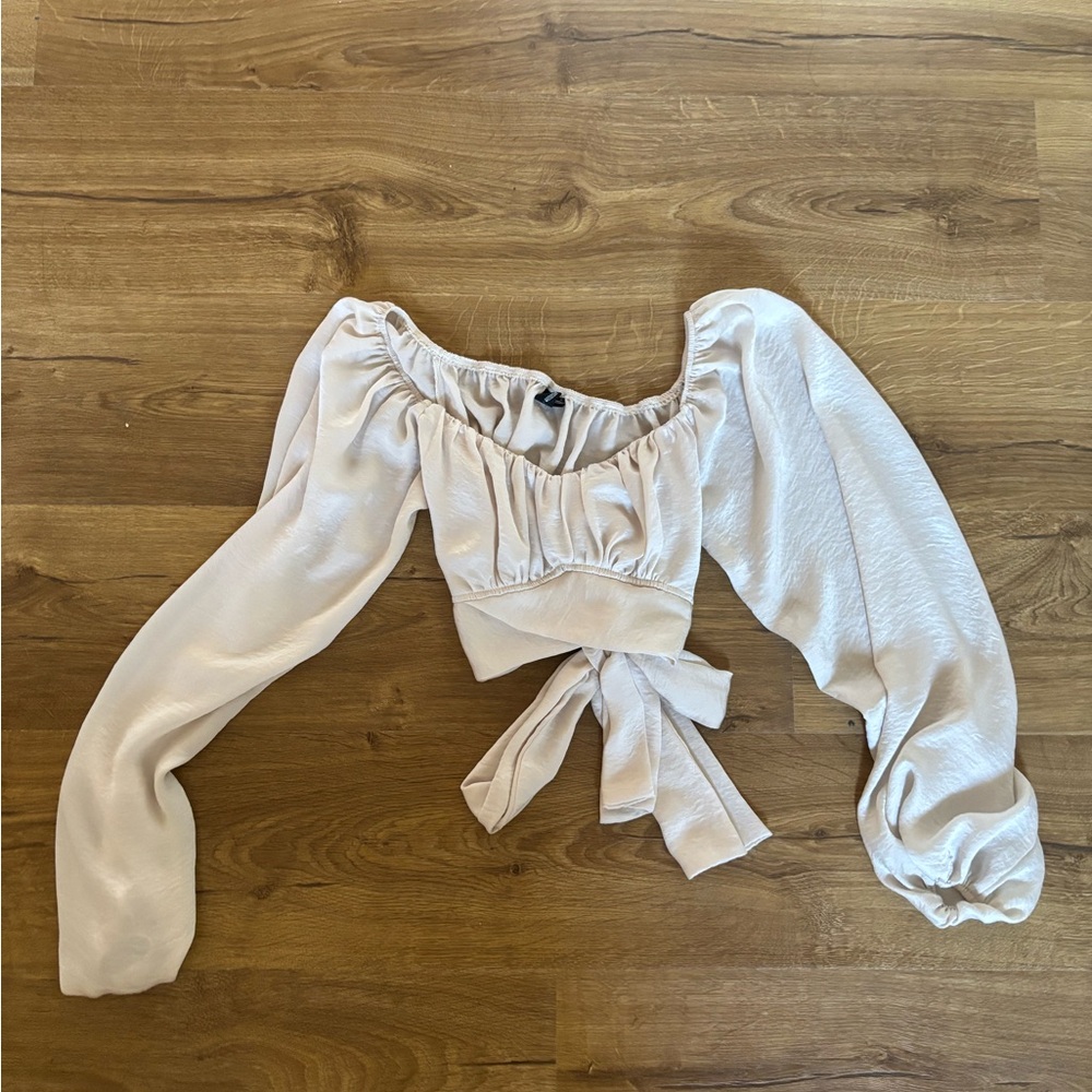 Windsor Cream Tie-Front Puff Sleeve Crop Top
